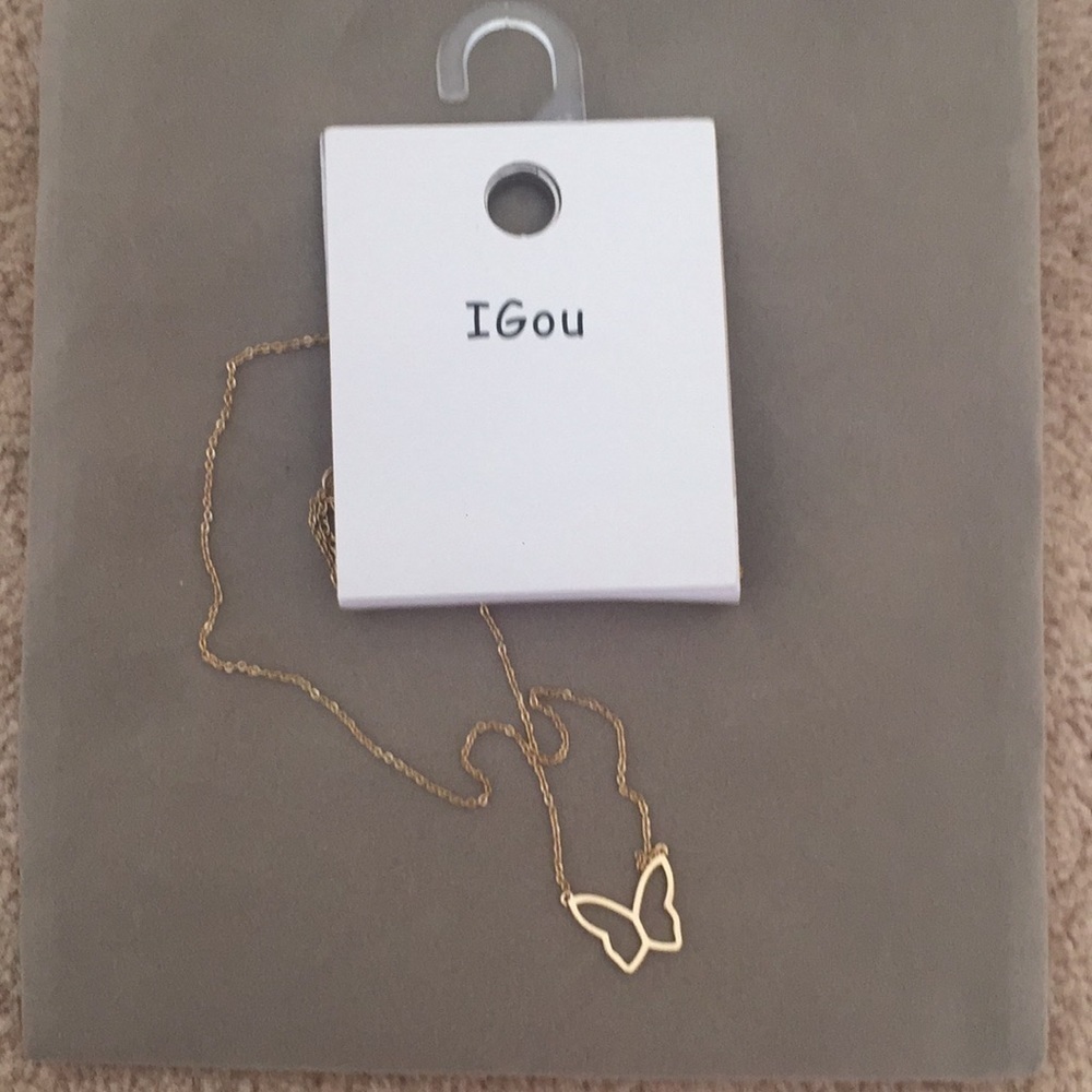 Butterfly gold tone adjustable necklace - Picture 3 of 3